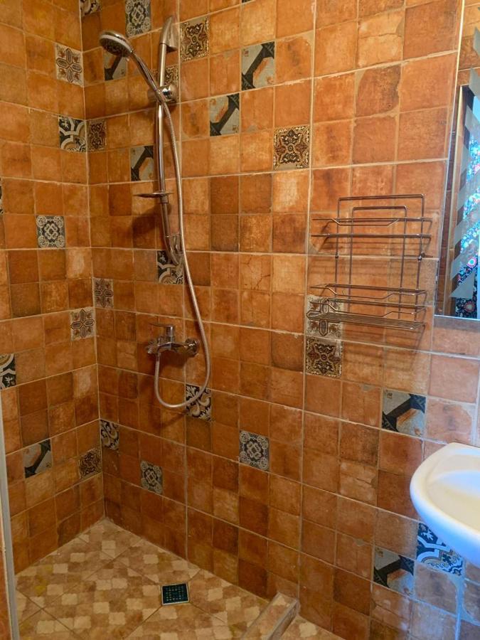 Bolnisi Elia Hotel Kültér fotó